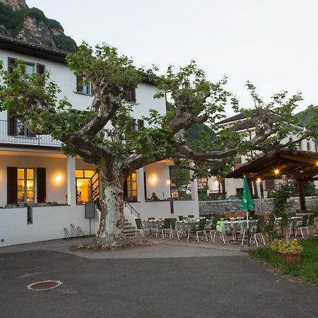 Locanda La Pignatta Arogno ภายนอก รูปภาพ